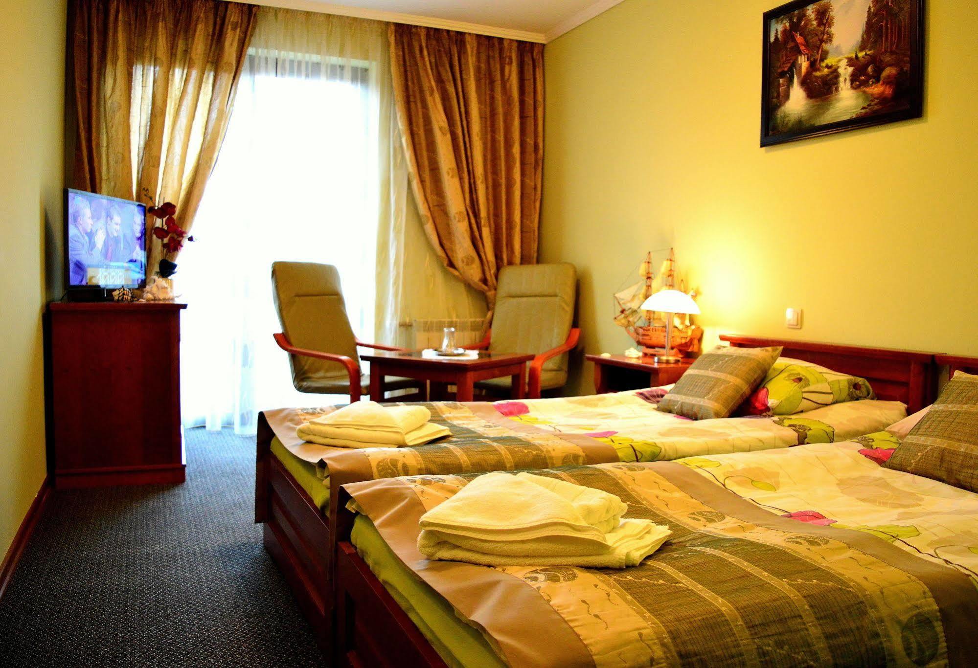 Hotel Spinaker Леба Экстерьер фото