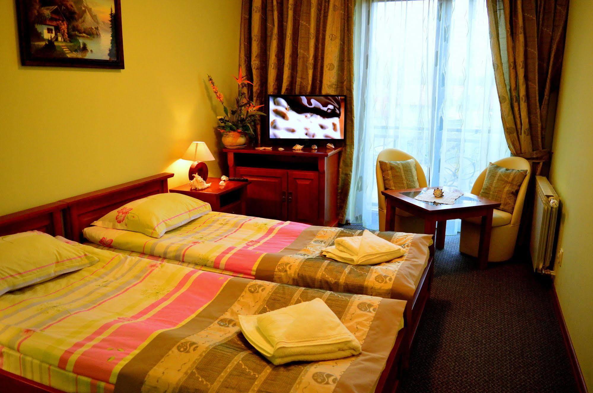 Hotel Spinaker Леба Экстерьер фото
