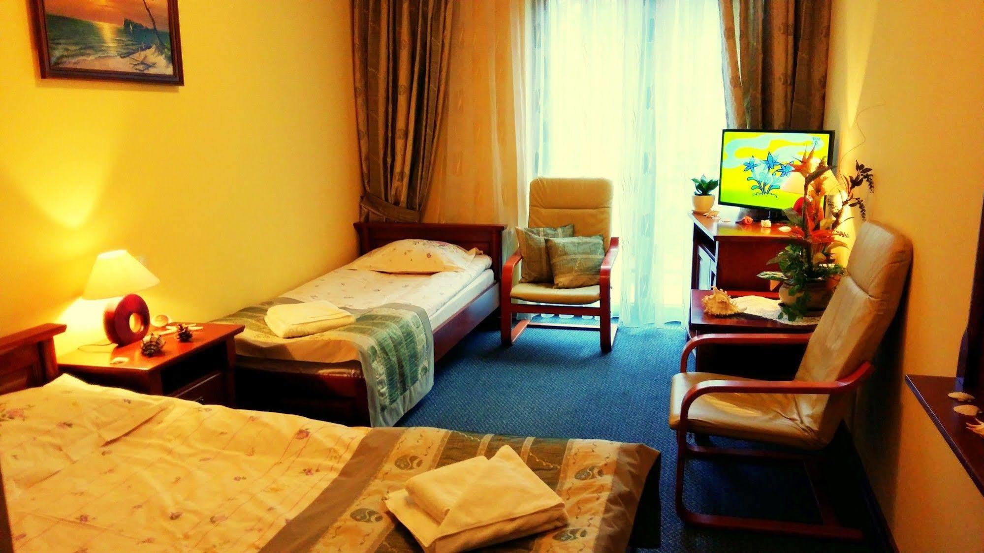 Hotel Spinaker Леба Экстерьер фото